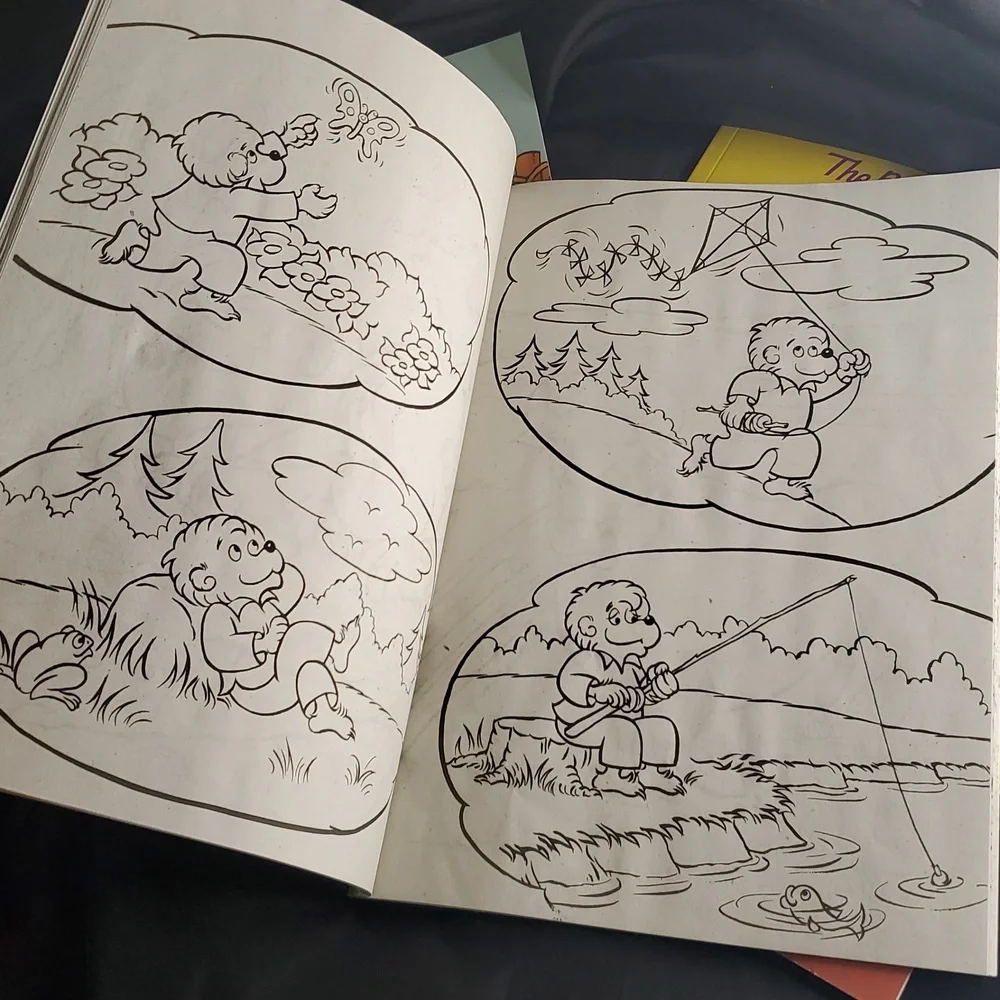 The‎ Berenstain Bears Coloring and Activity Book Set